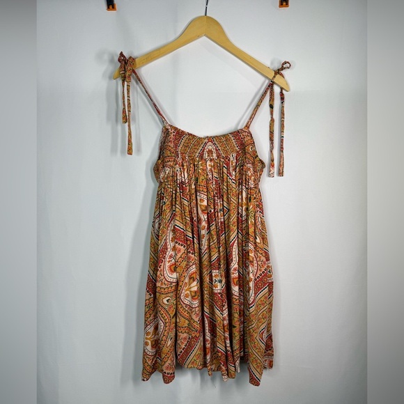 Bohemian‎ Paisley Romper with Tie Straps-Med. - Picture 2 of 8